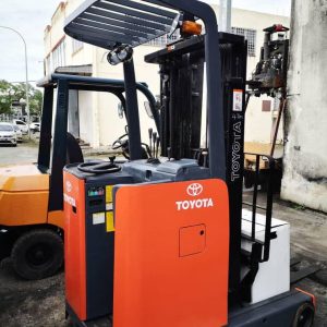 buy toyota forklift malaysia